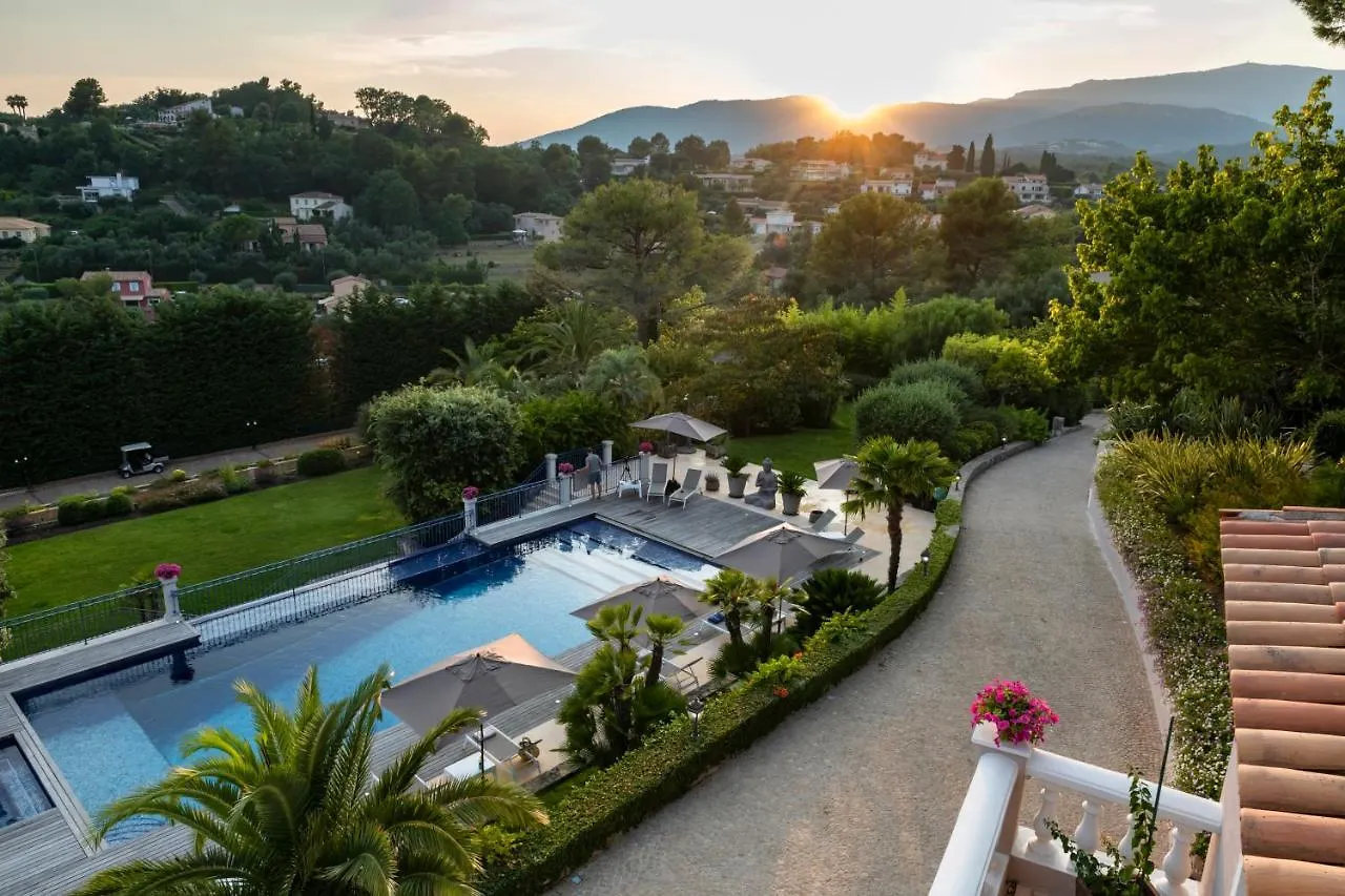 Terre De Reve Bed & Breakfast Le Rouret France